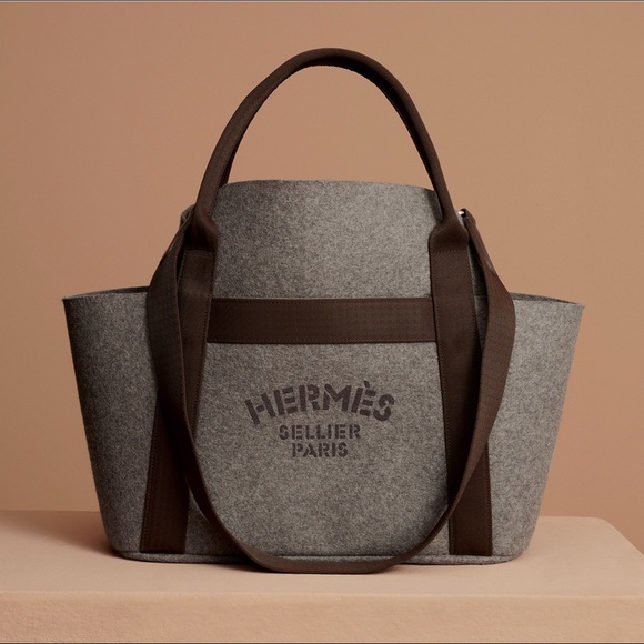 Hermès Beach Travel Grooming Bag. Authentic. Comes with everything! BNIB. - Picture 4 of 14